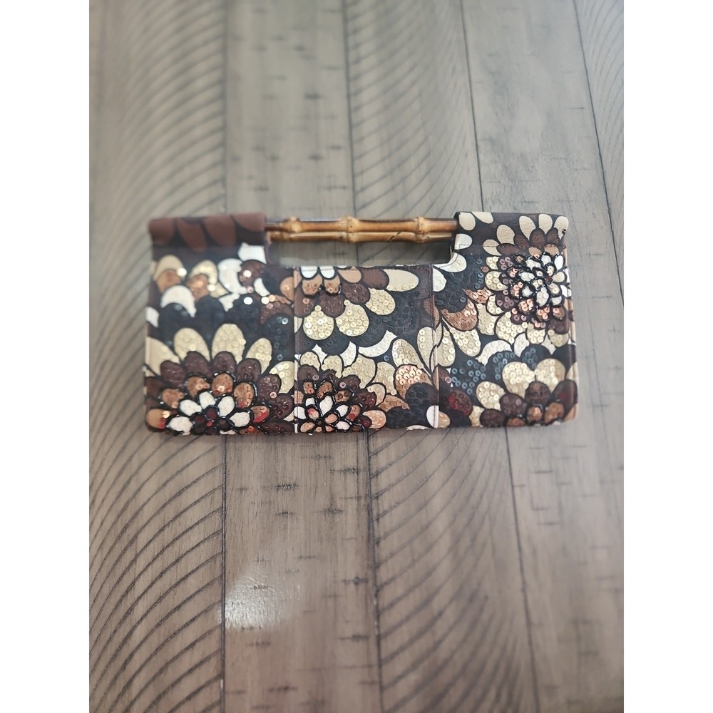 The Limited Handbag Neutral Sequin Floral Clutch Bamboo Handles Mod Chic Coastal - Picture 15 of 16